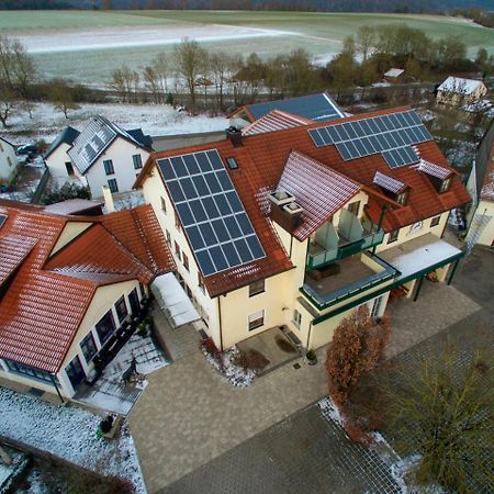Gasthof Zum Hirschen Beilngries Exterior photo